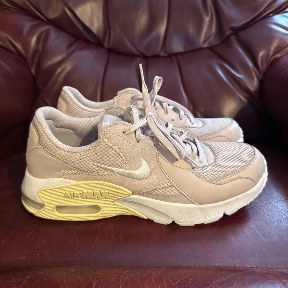 Nike Air Max Excee sneakers